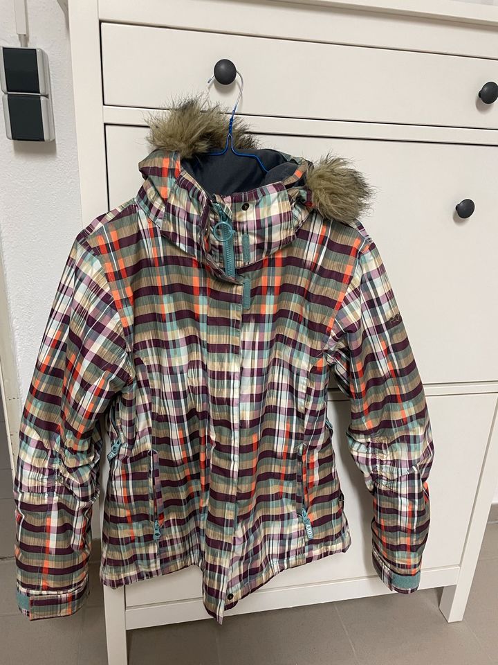 Bunte Ski-/Winterjacke von Roxy in Ulm