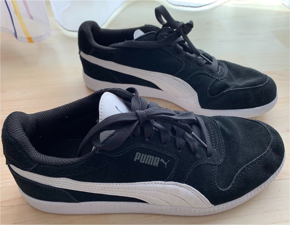 Puma Sportschuhe - wie neu in Biebesheim