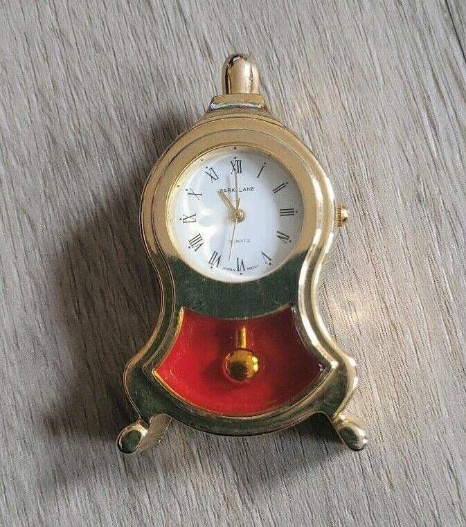 19 Miniatur Uhren/Uhr ,Mini Uhren Setzkasten/Vitrine mit Glastür