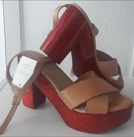 ❤️ Plateau Sandalen Zara Leder Holzabsatz nude rot Größe 38 38,5 Wandsbek - Hamburg Hummelsbüttel  Vorschau