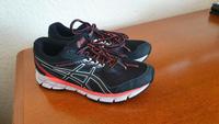 ASICS Sport Schuhe  Sneaker Gr. 37 Niedersachsen - Ganderkesee Vorschau