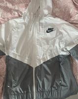 Nike Jacke gr L Nordrhein-Westfalen - Ibbenbüren Vorschau