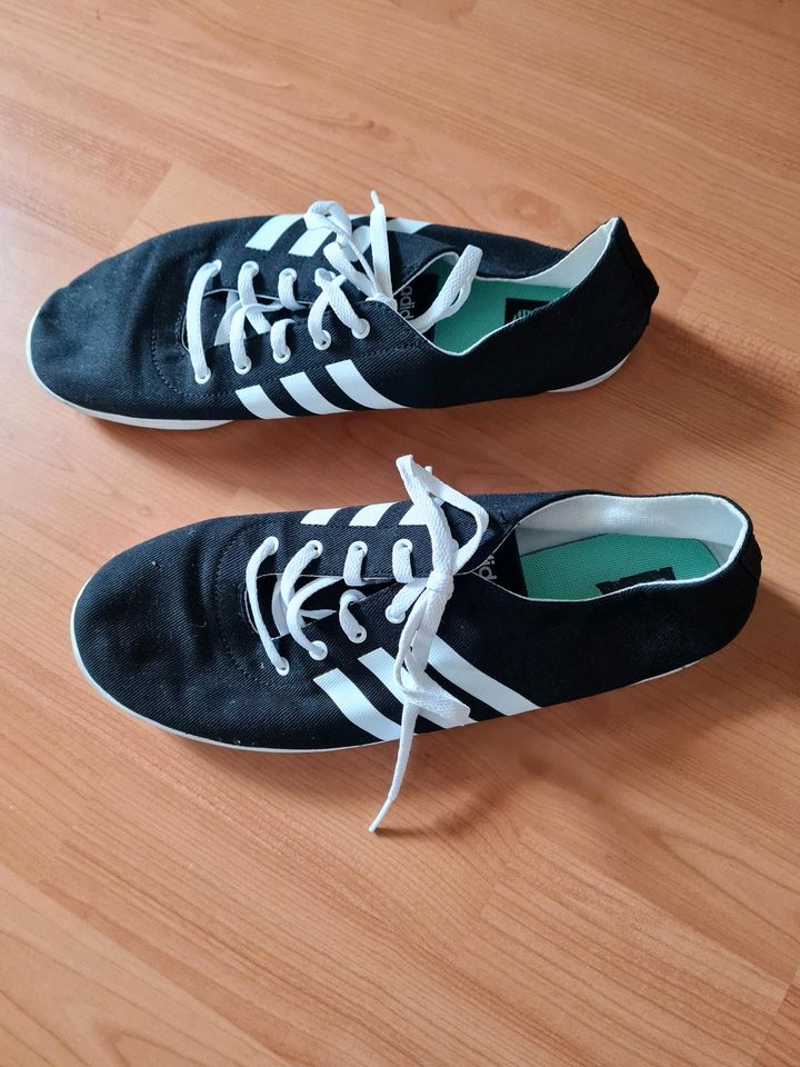 Adidas Neo Sneaker Turnschuhe halbschuhe Herren Damen Gr.42 in Nürnberg  (Mittelfr) - Oststadt | eBay Kleinanzeigen ist jetzt Kleinanzeigen