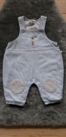 Gr. 62 Latzhose Baby Newborn Junge c&a Peter Rabbit Nordrhein-Westfalen - Mönchengladbach Vorschau