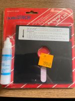 Reinigungsdiskette 5.25 Zoll 5 1/4 incl. Reiniger c64 c128 Hessen - Niedenstein Vorschau