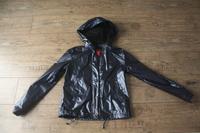 Guess PVC Plastik STYLE Regenjacke Jacke Anorak Windjacke XS 34 Brandenburg - Neuenhagen Vorschau