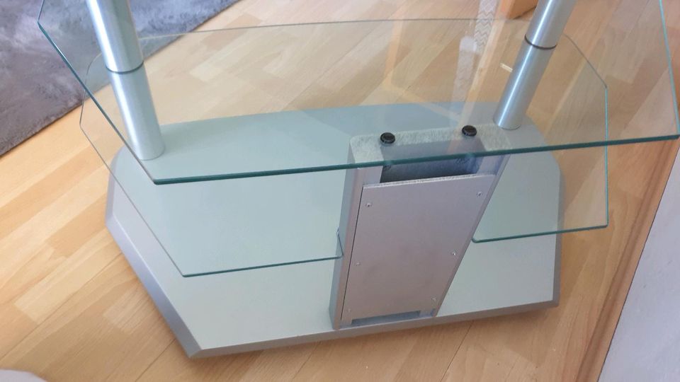 TV Bord aus Glas von Spectral  Hifi Reck Glastisch in Bergkamen
