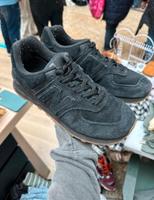 New Balance Schwarz Duisburg - Röttgersbach Vorschau