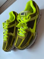 Nike Zoom Vomero 5 Nordrhein-Westfalen - Krefeld Vorschau