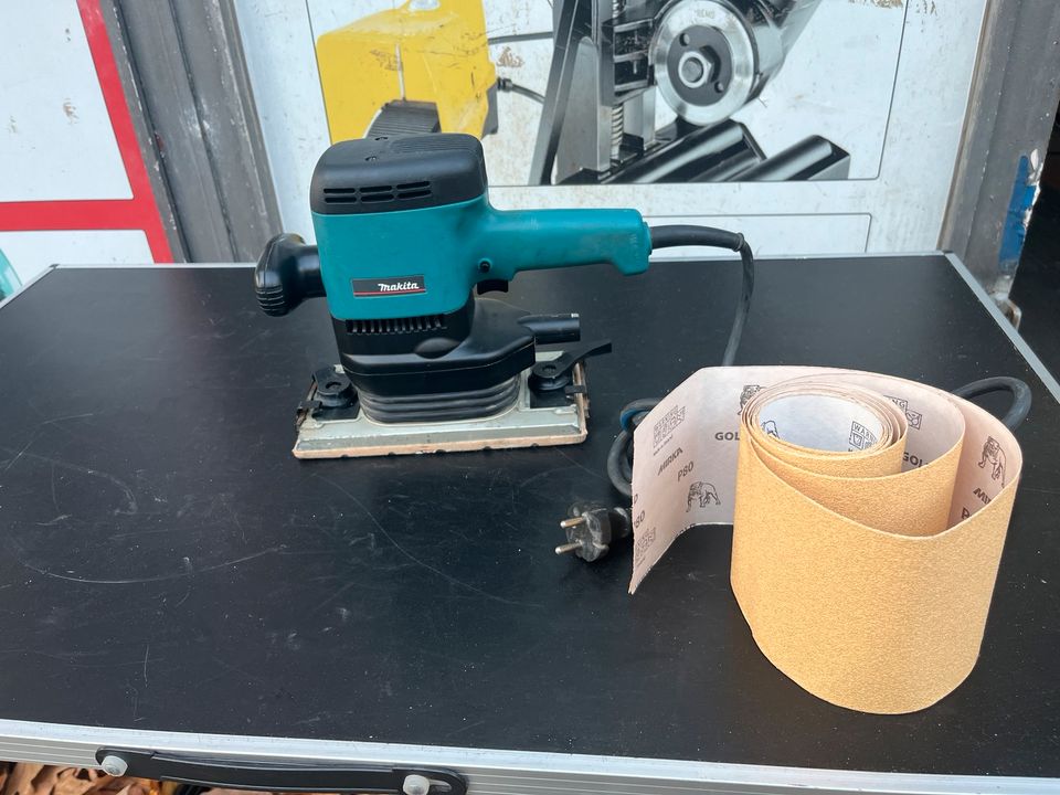 Makita 9046 Schwingschleifer 600 Watt+ Mirka Schleifpapier 80er in Mitte -  Tiergarten | Heimwerken. Heimwerkerbedarf gebraucht kaufen | eBay  Kleinanzeigen ist jetzt Kleinanzeigen