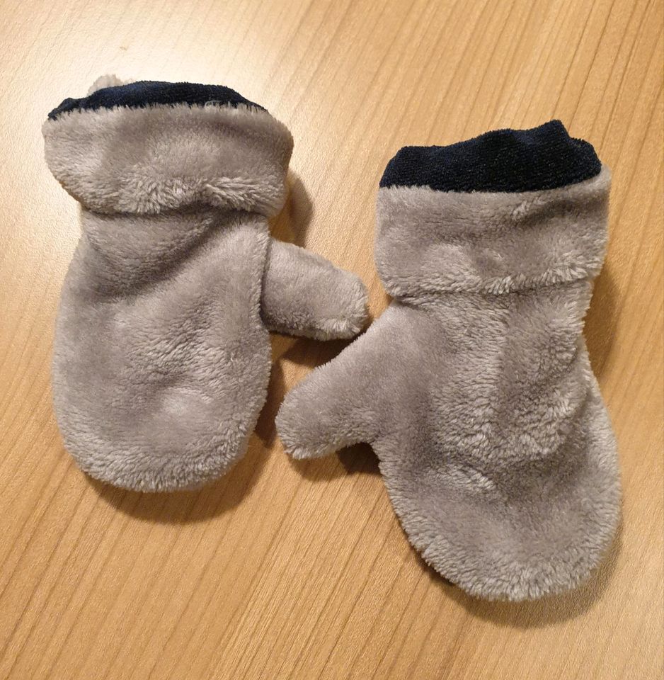 Kinder Baby Handschuhe Fäustlinge Daumen grau blau Fleece 3/4 NEU in Bad Doberan