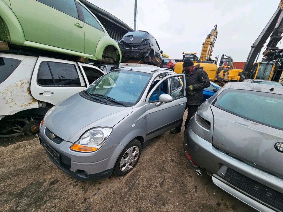 Chevrolet Matiz  schlchtFest.  Ersatzteile ab 10€ in Bremen