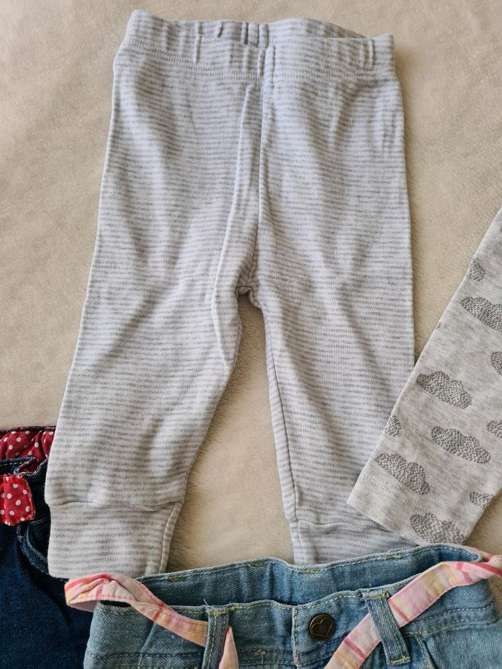 Mädchen Hosen Set Leggings Jeans 62/68 in Ahrensfelde