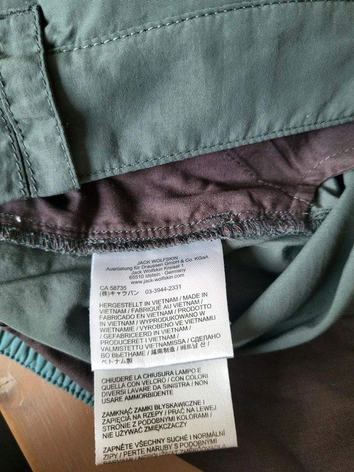 Jack Wolfskin Damen Outdoorhose, grün, Gr. 40 in Bielefeld