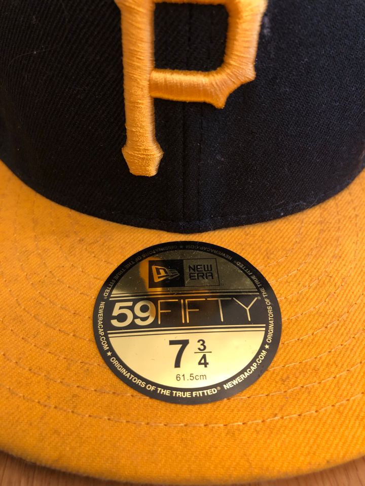 New Era New Pittsburgh Pirates schwarz / gelb Größe 7 ¾ bzw. 61,5 in Meerbusch