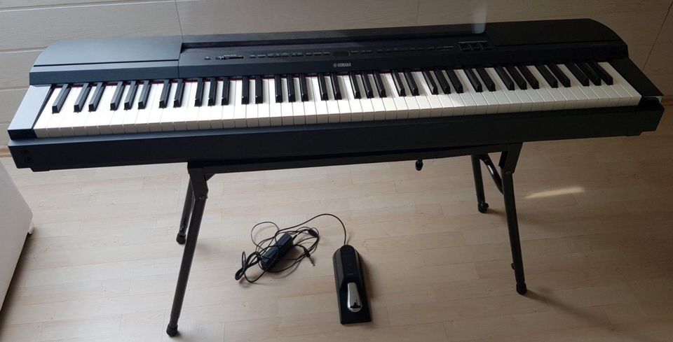 Yamaha Digital Piano P-255 in Wesseling