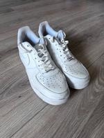 Nike Air Force 1 Weiß Größe 42,5 Köln - Mülheim Vorschau
