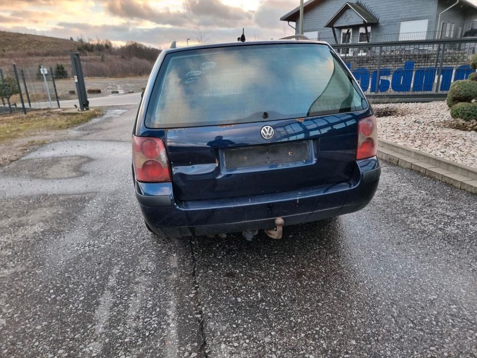 Volkswagen Passat Variant Trendline 1,9TDI 6 Gang Bastler in Kirchhundem