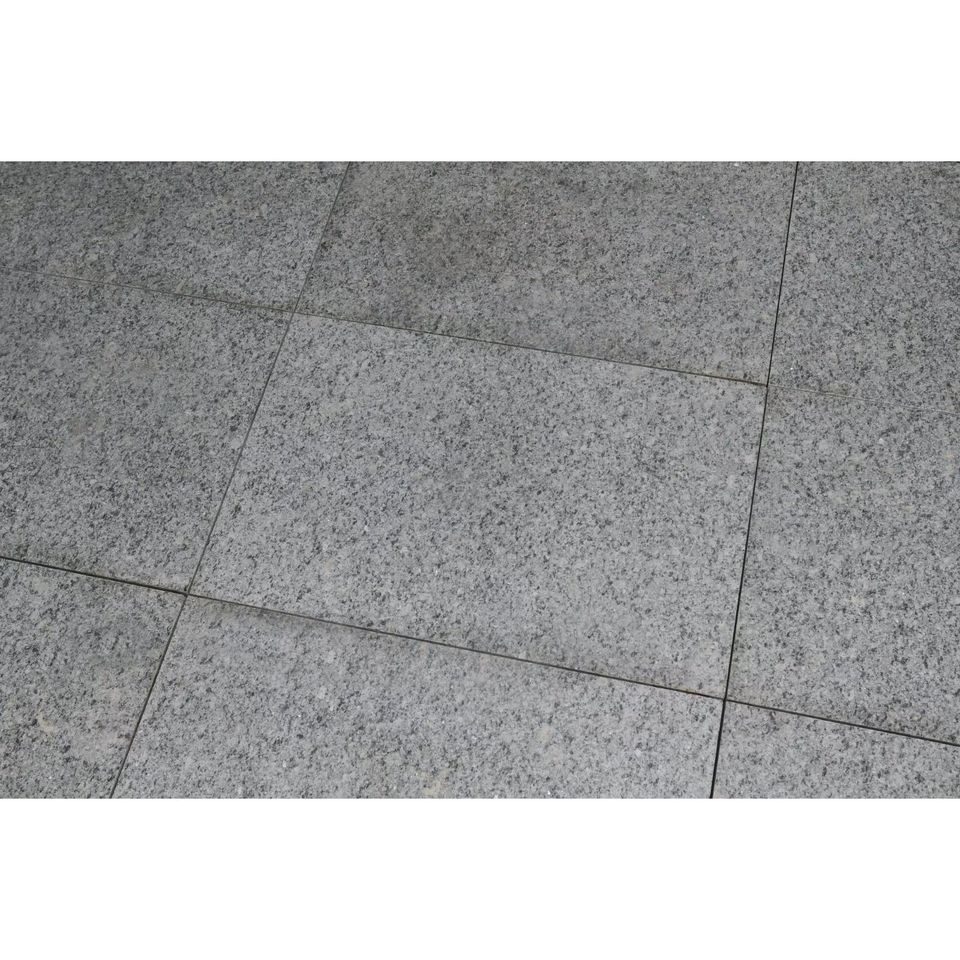 26 Stück neue Granit Bodenplatten  60 cm x 40 cm x 3 cm  6, 24 qm in Sittensen