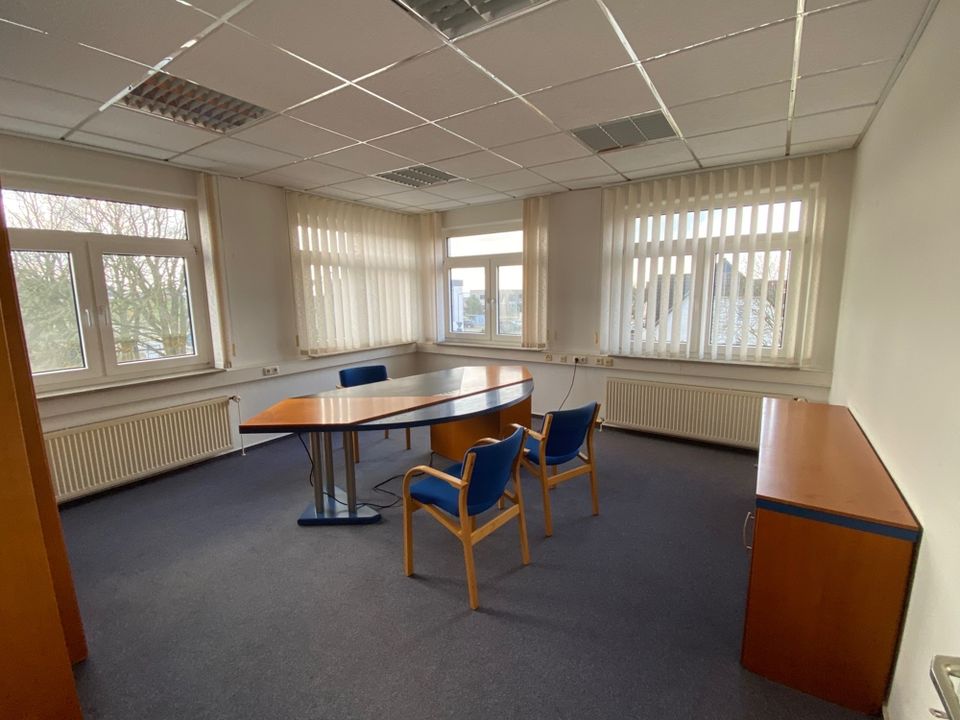 TOP-Büroräume auf 504 m² inklusiv Parkplätze in Pampow