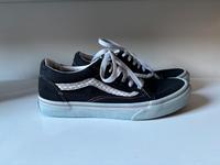 Schwarze Vans Schuhe Nordrhein-Westfalen - Kreuztal Vorschau