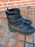 Boots Bikerboots schwarze Stiefeletten Größe 40 Niedersachsen - Aurich Vorschau