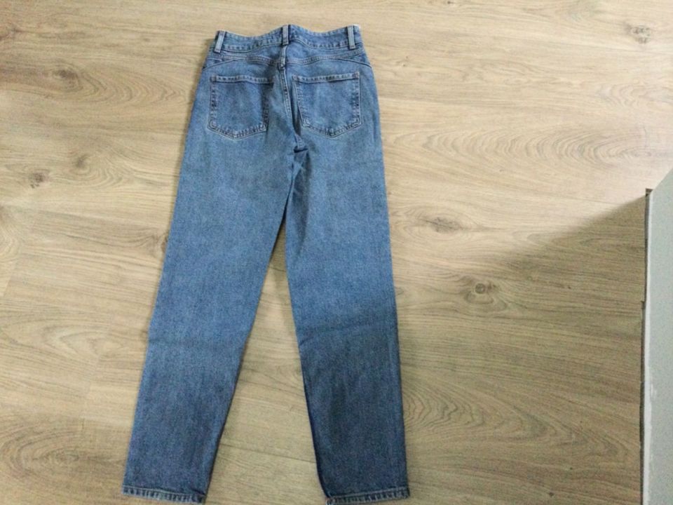 Jeans Größe 34 Primemarkt Mom-Jeans in Kranenburg