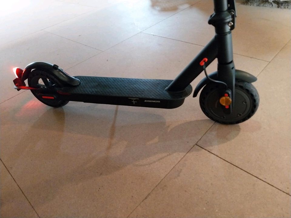 E-Scooter ( Roller ) in Meuselwitz