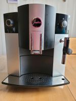 Jura Impressa C5 Kaffeevollautomat + viel Zubehör Hessen - Baunatal Vorschau