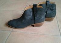 Esprit Leder Boots Gr. 38 blau Damen wie Neu Nordrhein-Westfalen - Selfkant Vorschau