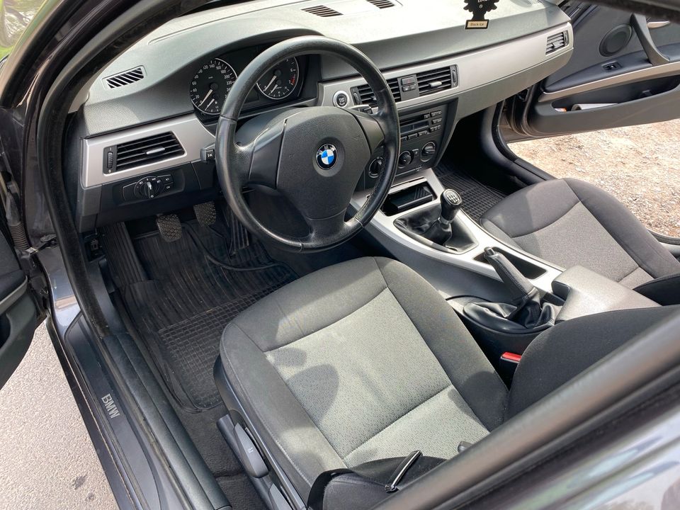 BMW E90 - 318i - Steuerkette neu ✅ in Solingen