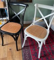 2 Bistro Stühle / Stuhl schwarz und weiß Altona - Hamburg Ottensen Vorschau