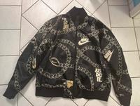 Damen Nike Jacke in Größe L Leipzig - Altlindenau Vorschau