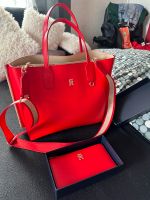 Tommy Hilfiger Handtasche + Portmonee Hessen - Espenau Vorschau