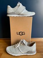 Ugg Sneaker, 39,5, silber, Halbschuhe, Schnürschuhe Berlin - Treptow Vorschau