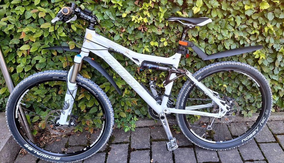 MTB Ghost AMR7500 MISS 26" in Nürnberg (Mittelfr)