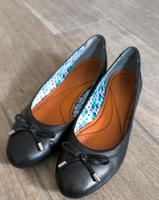 Geox Ballerinas 38 Glattleder wie neu Schuhe Damen Bayern - Forchheim Vorschau