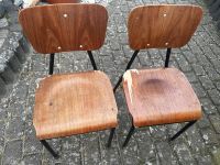 Retro Schul Stühle und Tisch Niedersachsen - Buxtehude Vorschau