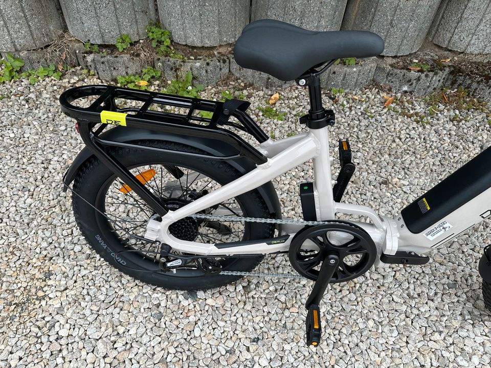 NEU Deruiz Peridot Klapprad Faltrad E-Bike 500Wh in Auenwald