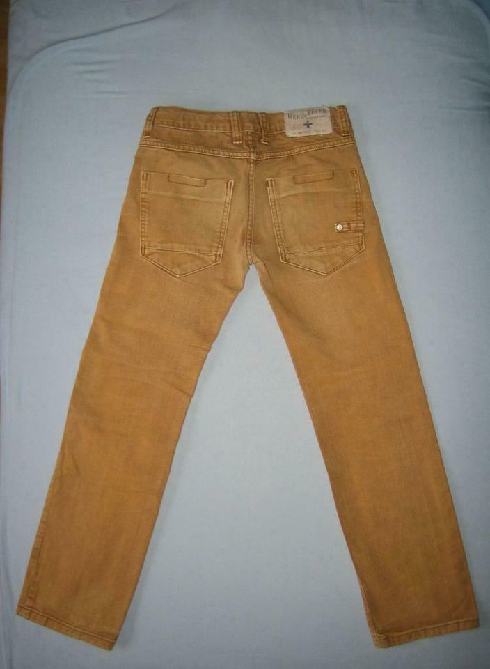 Jeans, beige/braun, Gr. 140, mit geradem Bein in Halle