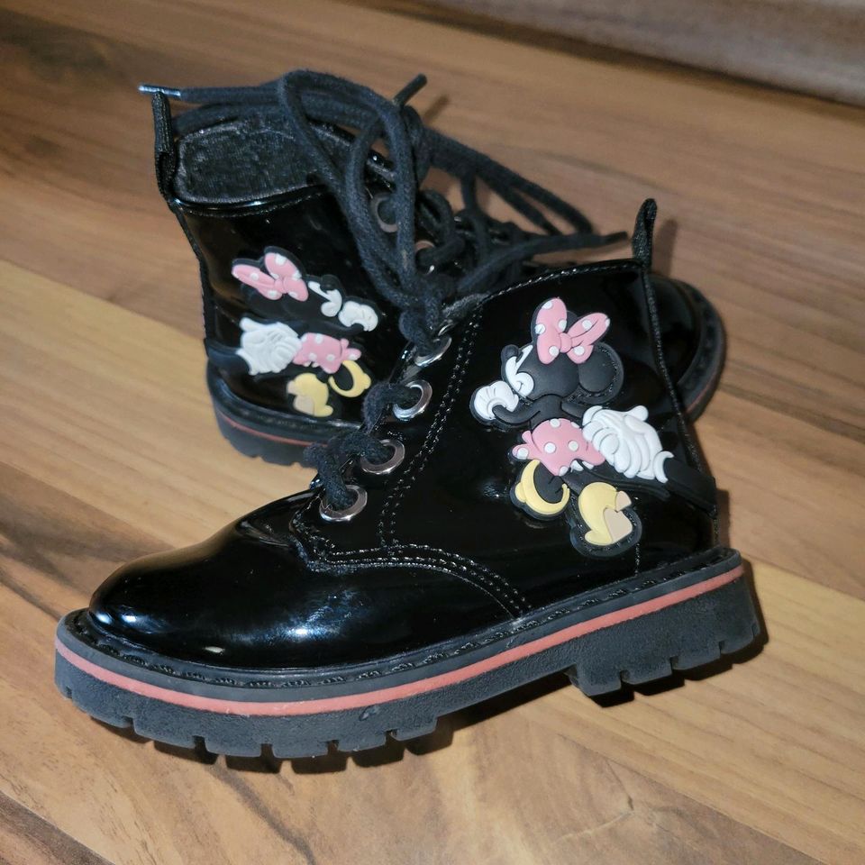 Zara Minnie Mouse Boots in Romrod