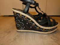 Damen Sandalen Sandaletten 41 schwarz Wedges Plateau Nieten NEU Nordrhein-Westfalen - Mülheim (Ruhr) Vorschau