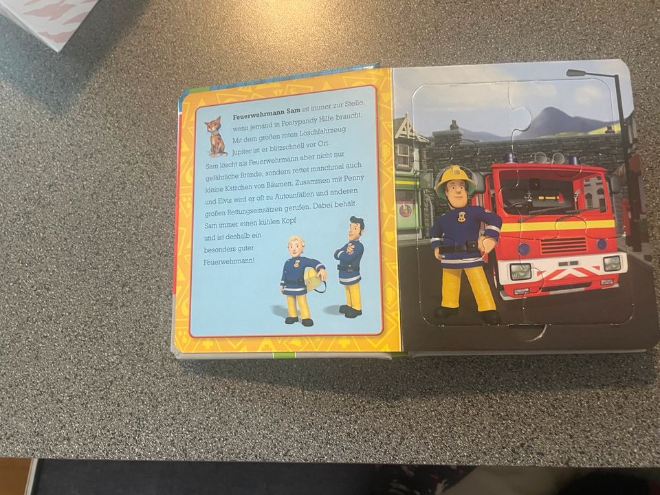 Feuerwehrmann Sam Puzzlebuch in Braunschweig