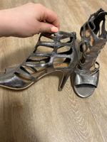 High Heels Niedersachsen - Steinfeld Vorschau