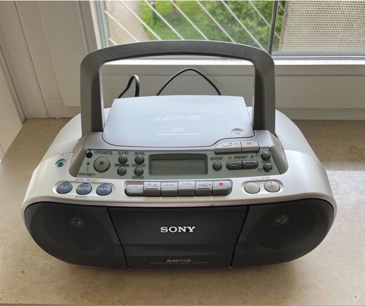 Sony CD-Player MP3 Spieler Retro Kassettenrekorder Vintage in Gerlingen