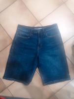 kurze Jeanshose neuwertig Gr. 29W Saarland - Merchweiler Vorschau
