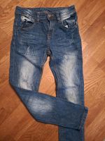 Tolle Jeans 140 used look Nordrhein-Westfalen - Neuss Vorschau