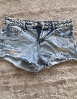 Denim & Co Jeansshort Hotpants mit Nieten Versand 2,25€ Köln - Porz Vorschau