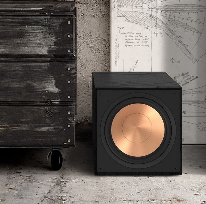 Klipsch R-121SW in Magdeburg