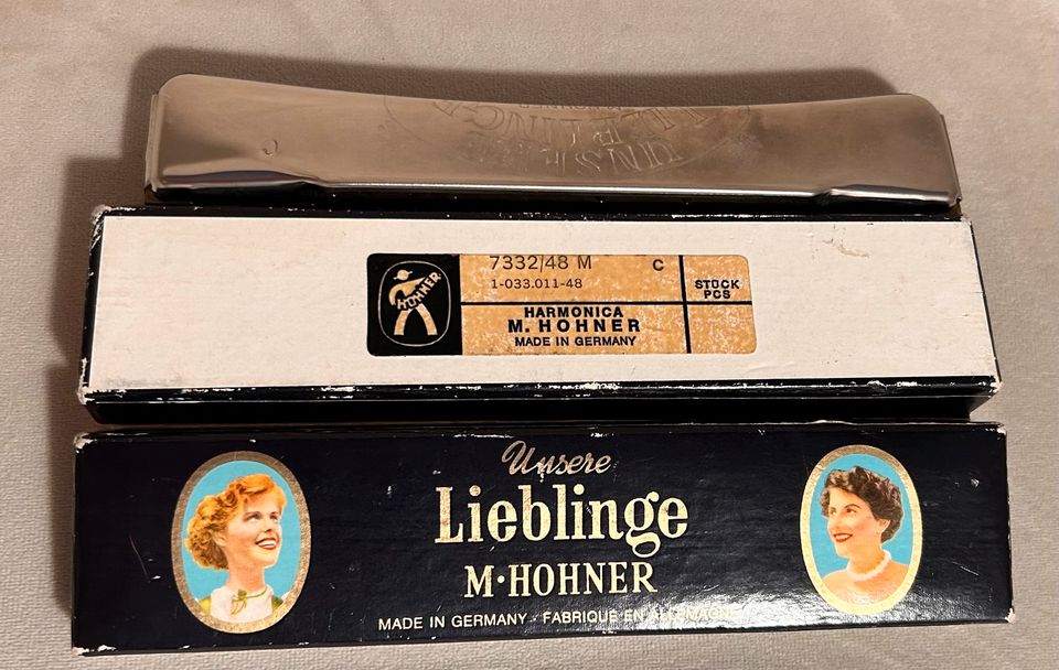 Hohner Mundharmonika "Unsere Lieblinge" Stimmung C - 7332/48M in Hamburg